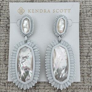 Retired Kendra Scott Kaki Matte White Drop Earrings